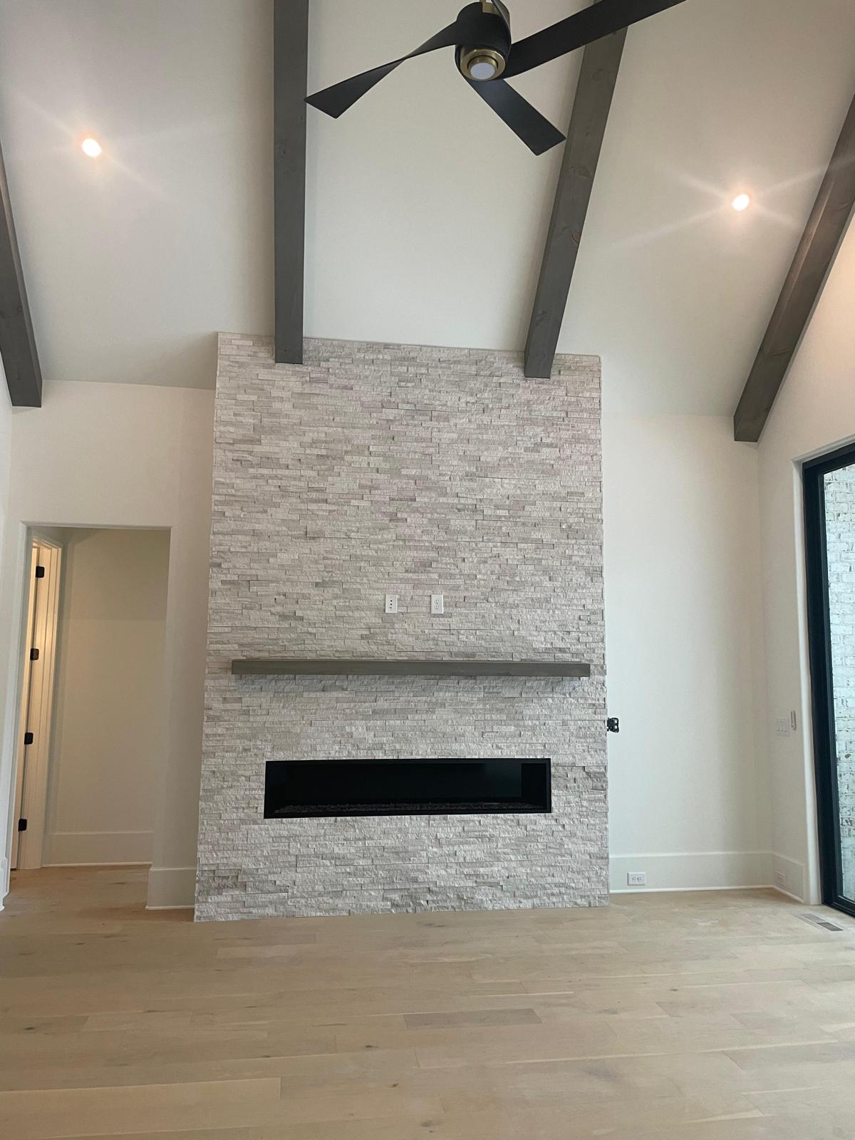 Chimenea Decorativa con Piedra Natural Ensamblada